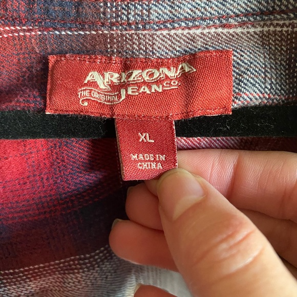 Mens deep red flannel - Picture 2 of 2